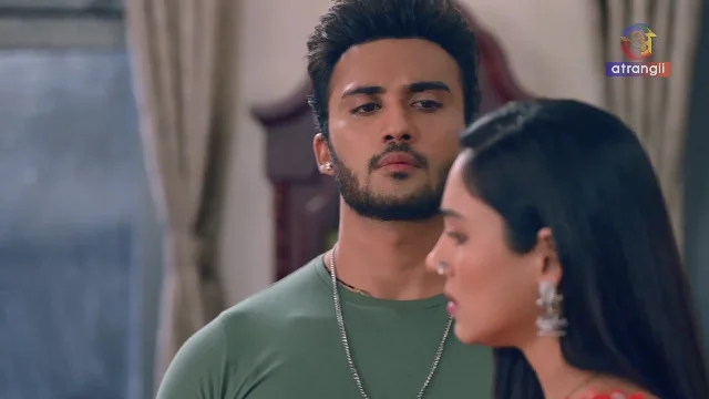Busra Shaikh (Ananya)